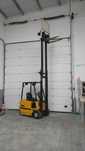 Empilhador Eléctrico YALE 1200Kg.