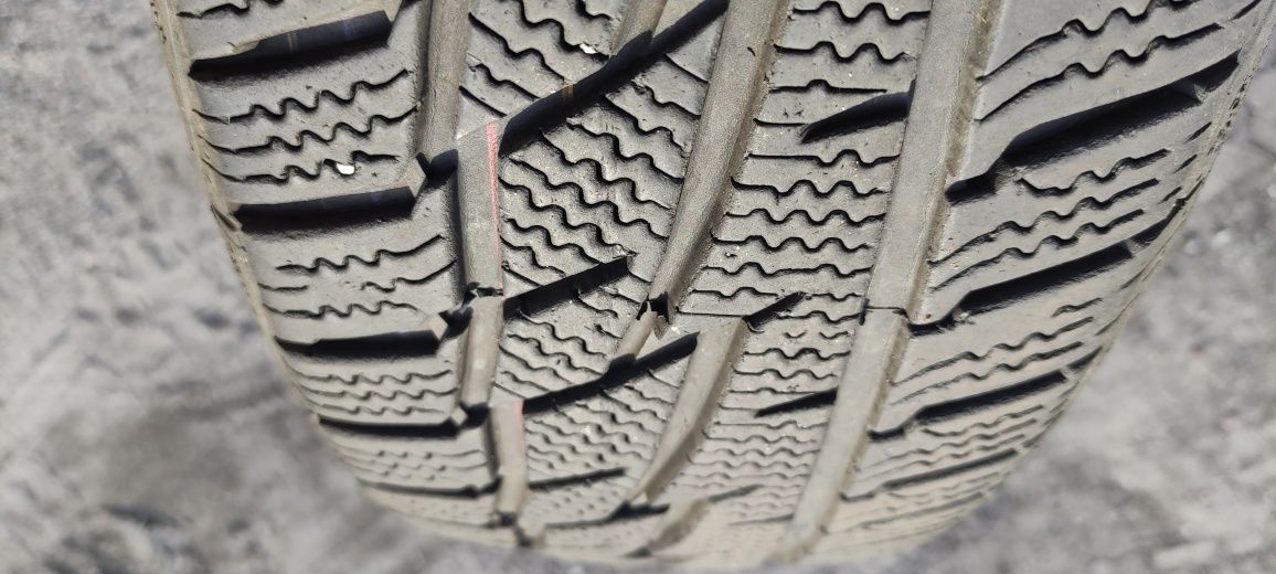 Opony zimowe z 2016r 5mm 185/60/15 Matador 7N