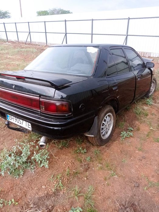 Продам Мазду 323