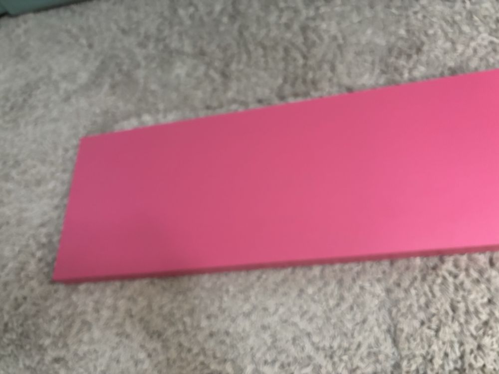 Prateleira colorida rosa 100x28 cm