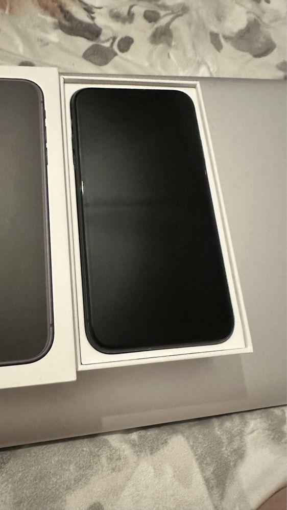 iPhone 11 256GB używany