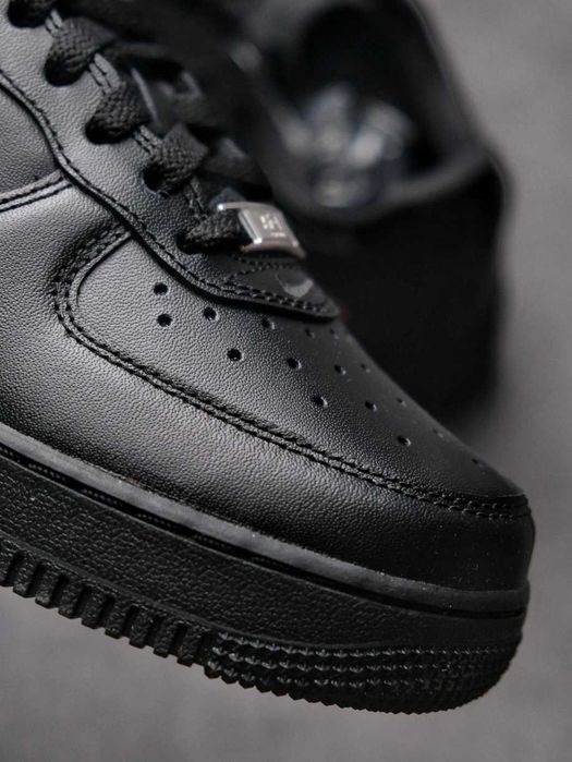 Buty meskie Mokasyny Nike_Air_Force_1_Low_Supreme_Black R.46