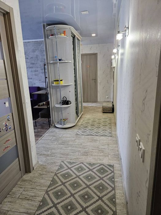 Продам 3 кімнатну квартиру
