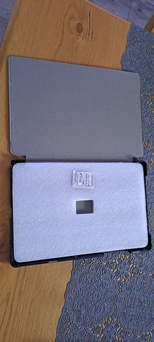 Etui na tableta nowe
