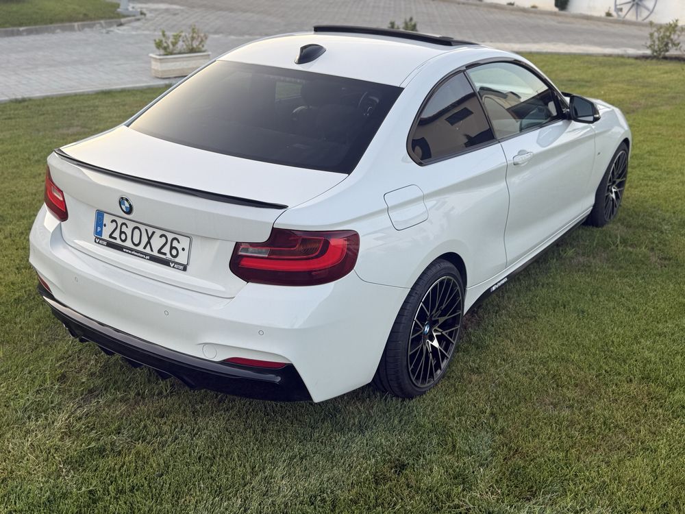 Bmw 225D pack m “nacional” como novo