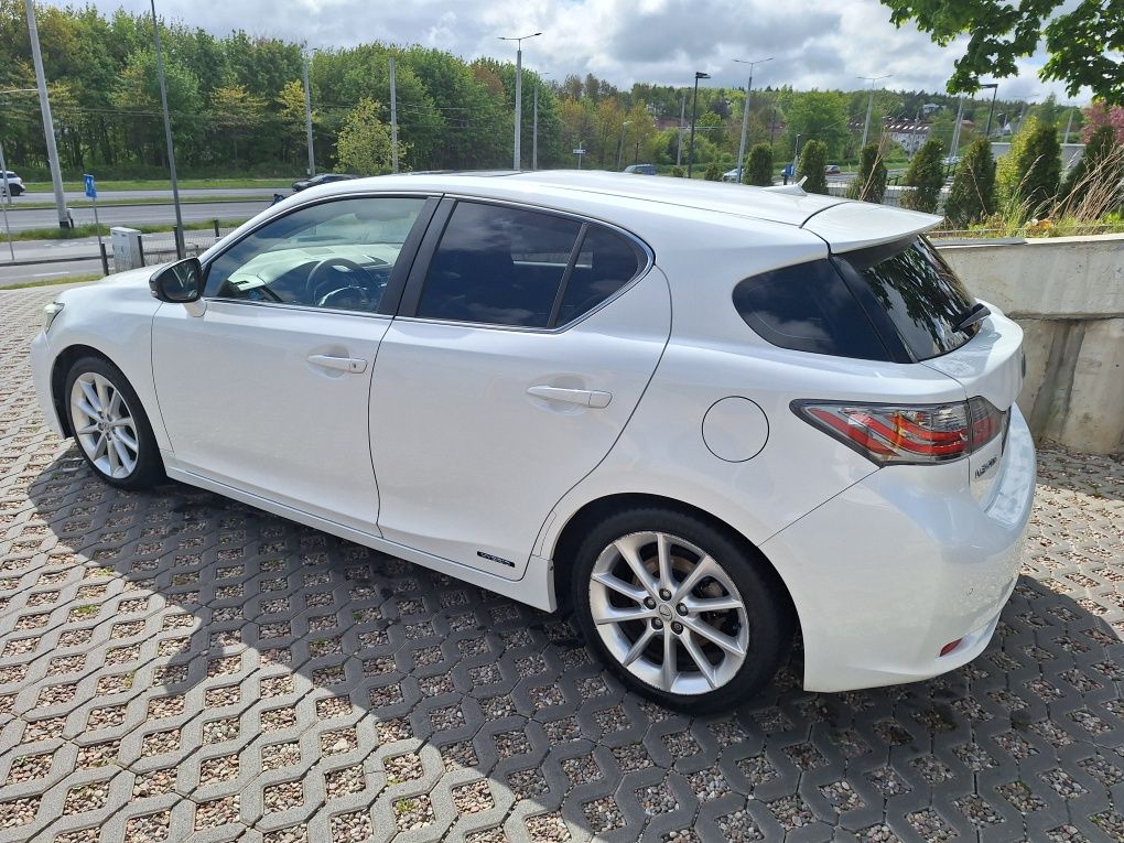 Lexus ZAMIANA  Na inne auto