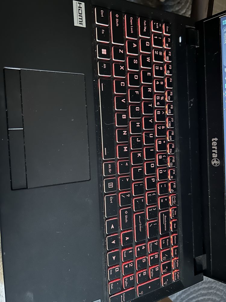 Sprzedam Laptopa