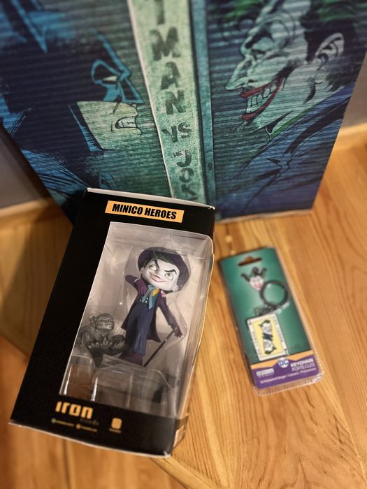 Продам стильний колекційний набір для фанів DC / Batman & Joker