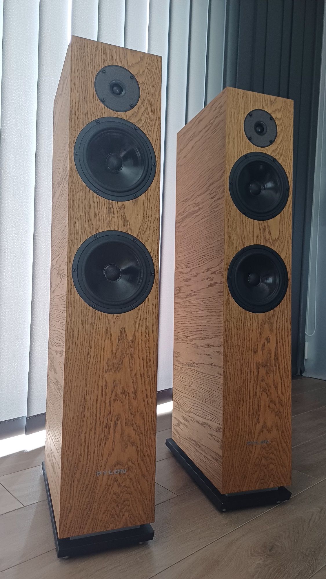 PYLON Audio Diamond 28