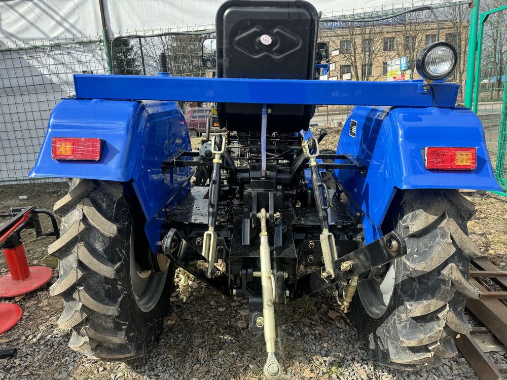 Трактор Shifeng 240 BFL