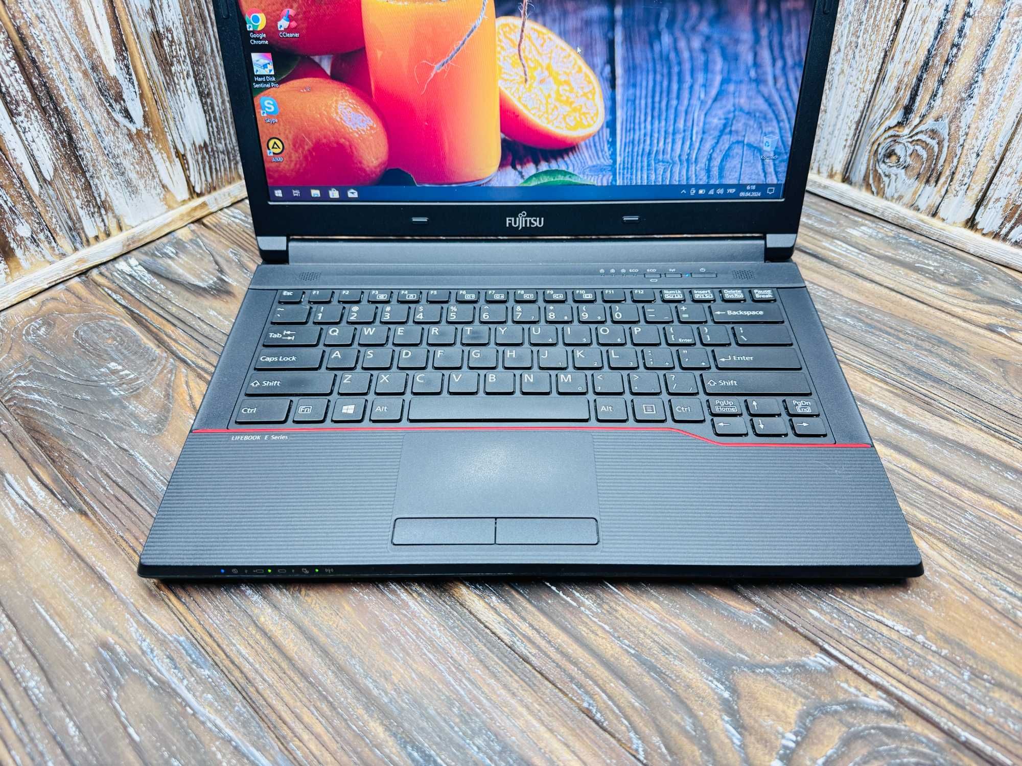 Недорогой Офисный Ультрабук Fujitsu Lifebook E546/ i5-6200U/SSD 128 GB