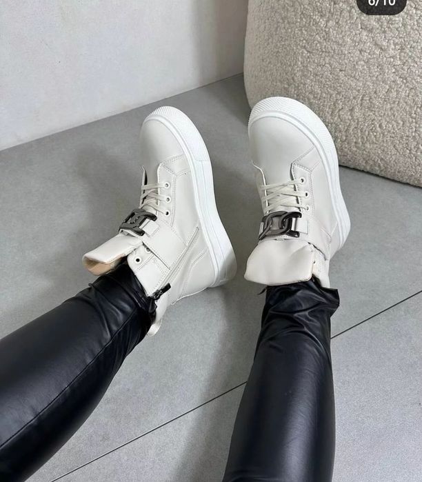 Ботінки весняні.