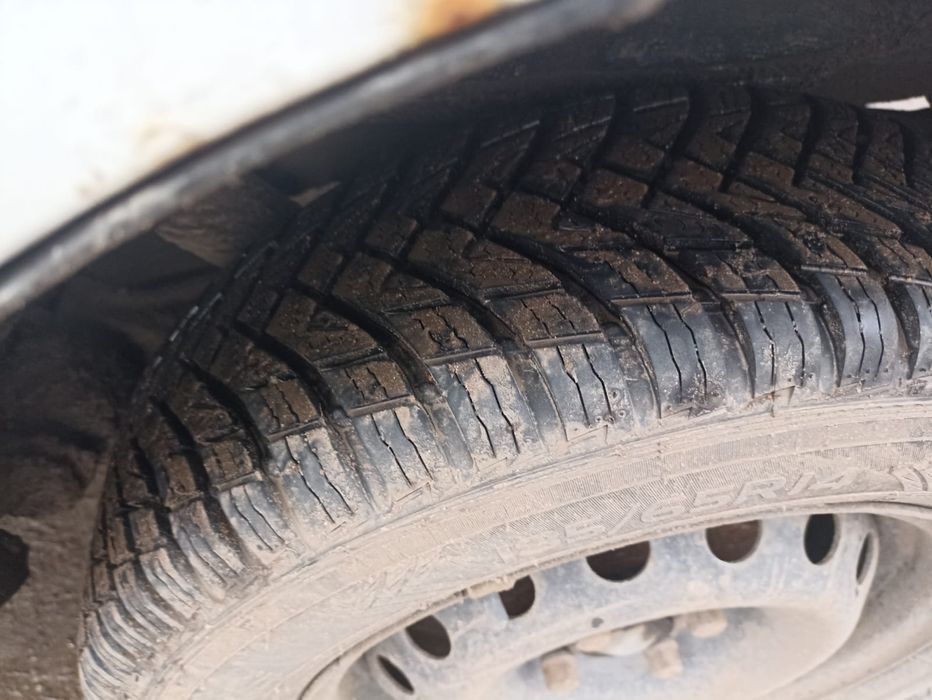 Продам  автомобиль