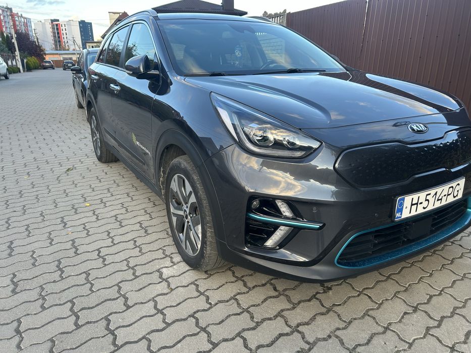 Кіа ніро Kia NIro Premium електромобіль