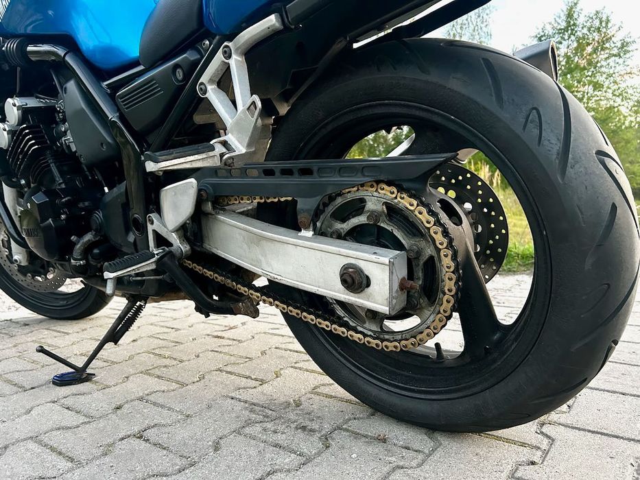 Yamaha Fazer FZS600 rok 2001 NOWE OPONY M7