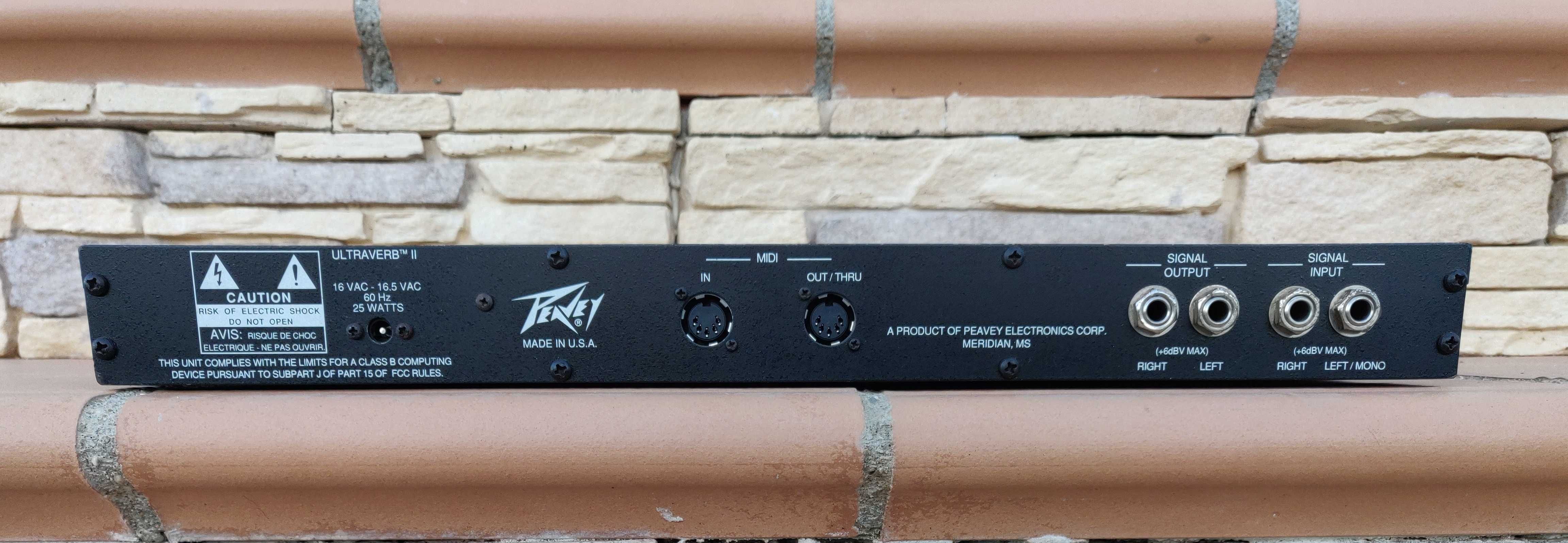 Peavey Ultraverb II - Processador Efeitos - Montagem Rack 16 Bit