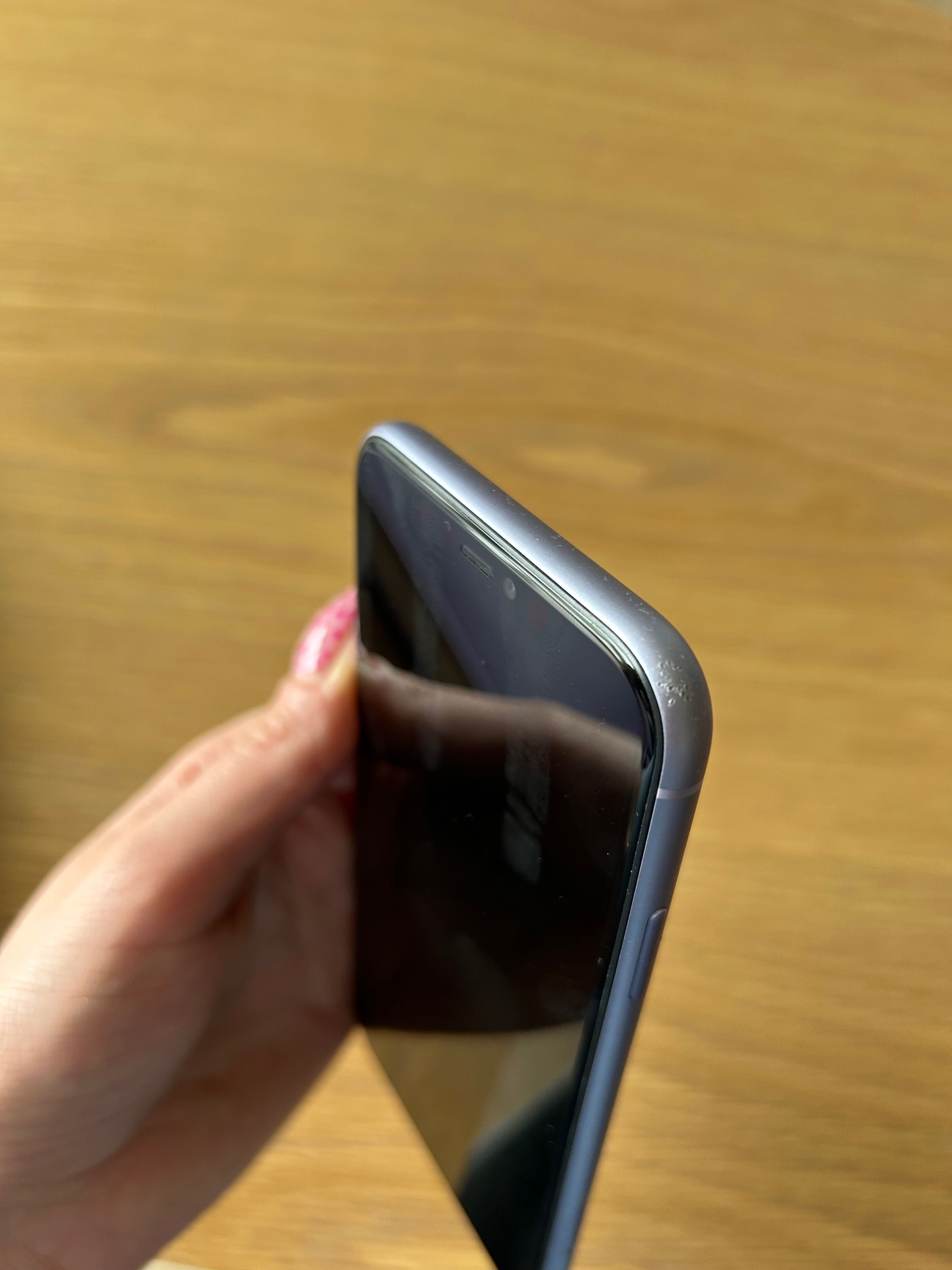 iPhone 11 fioletowy 64GB bardzo dobry stan