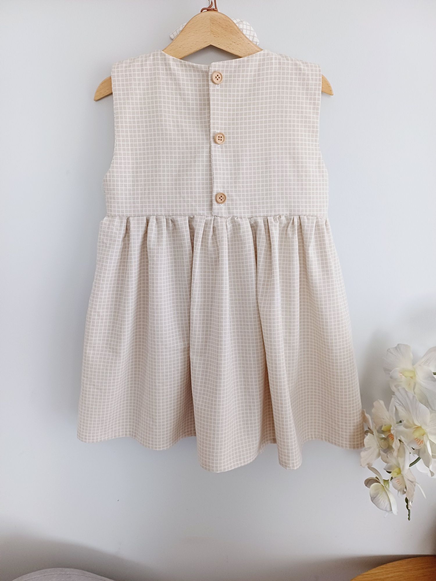 Nowa sukienka 104 kratka handmade guziki kołnierzyk