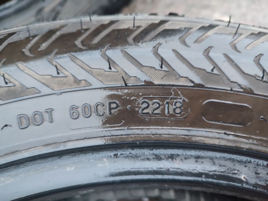 Шини R 16 205/55 Nokian Hakkapeliitta 8 резина зимова колеса зима