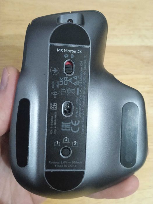 Logitech MX Master 3s - COMO NOVO - COM GARANTIA