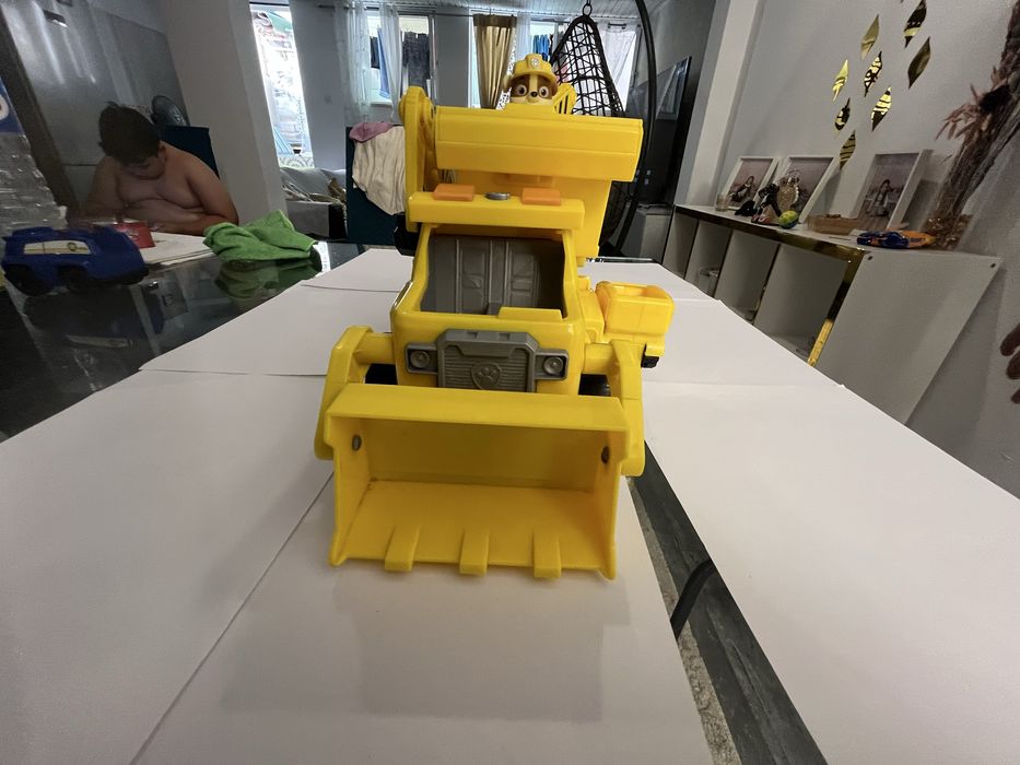 Trator Patrulha Pata Ruble