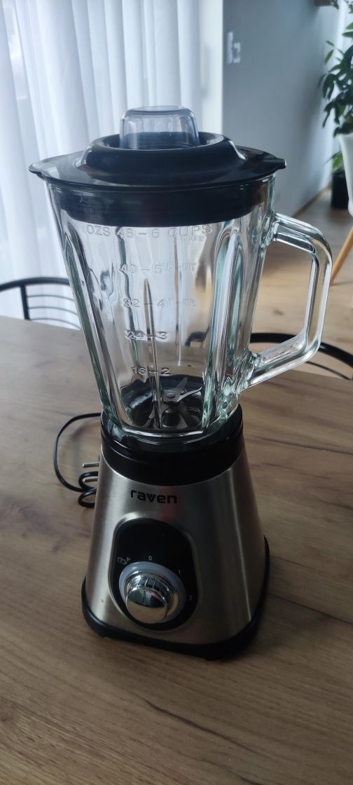 Blender kielichowy Raven EBK003X