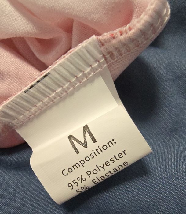 Жіноча піжама (штани + футболка) із сердечками