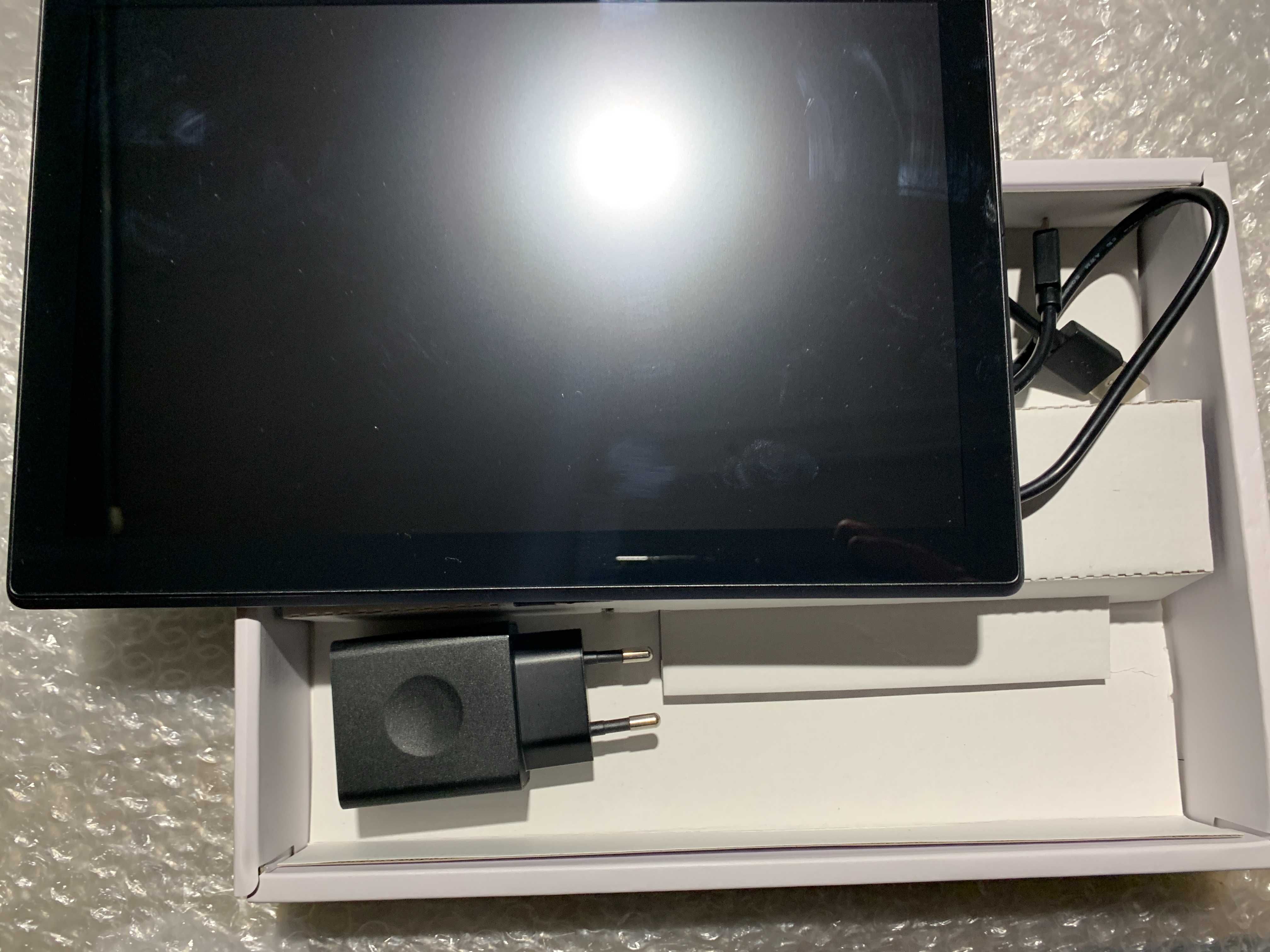 Tablet lenovo TAB4 TB-X304C