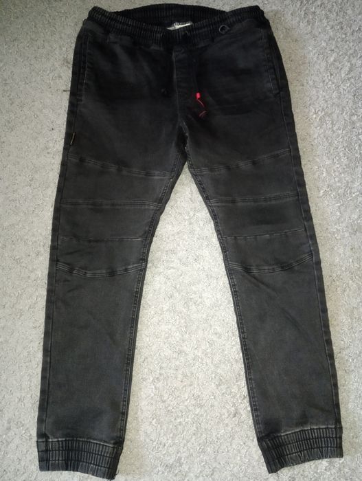 Стильні чоловічі штани джогерси cropp нові