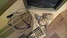 Commodore Amiga 500  - zasilacz - sprawna - dobry stan plus -Plomby