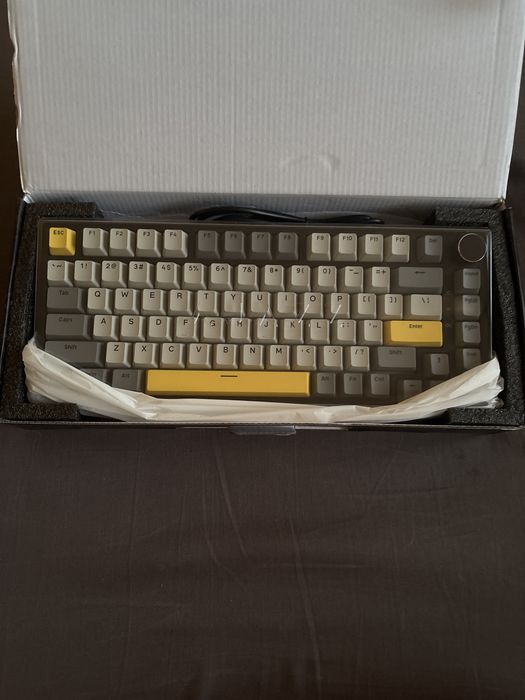 Klawiatura mechaniczna Ajazz ak820