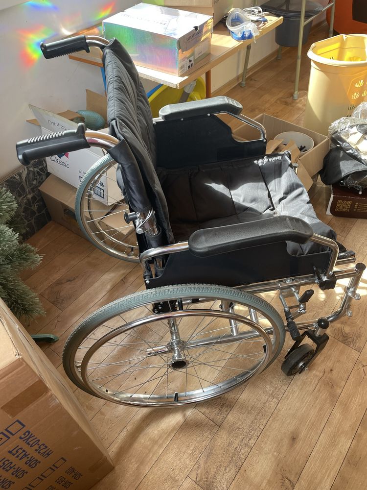 Інвалідна коляска, інвалідне крісло