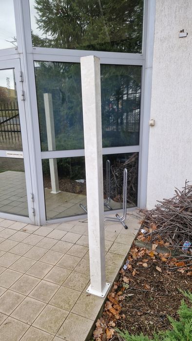 Słupek do furtki, bramy. 12x12x150.