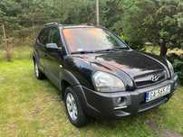 Hyundai Tucson Hyundai Tucson 2.0 CRDI 150KM • Klima Auto • Hak • LED • Czujniki