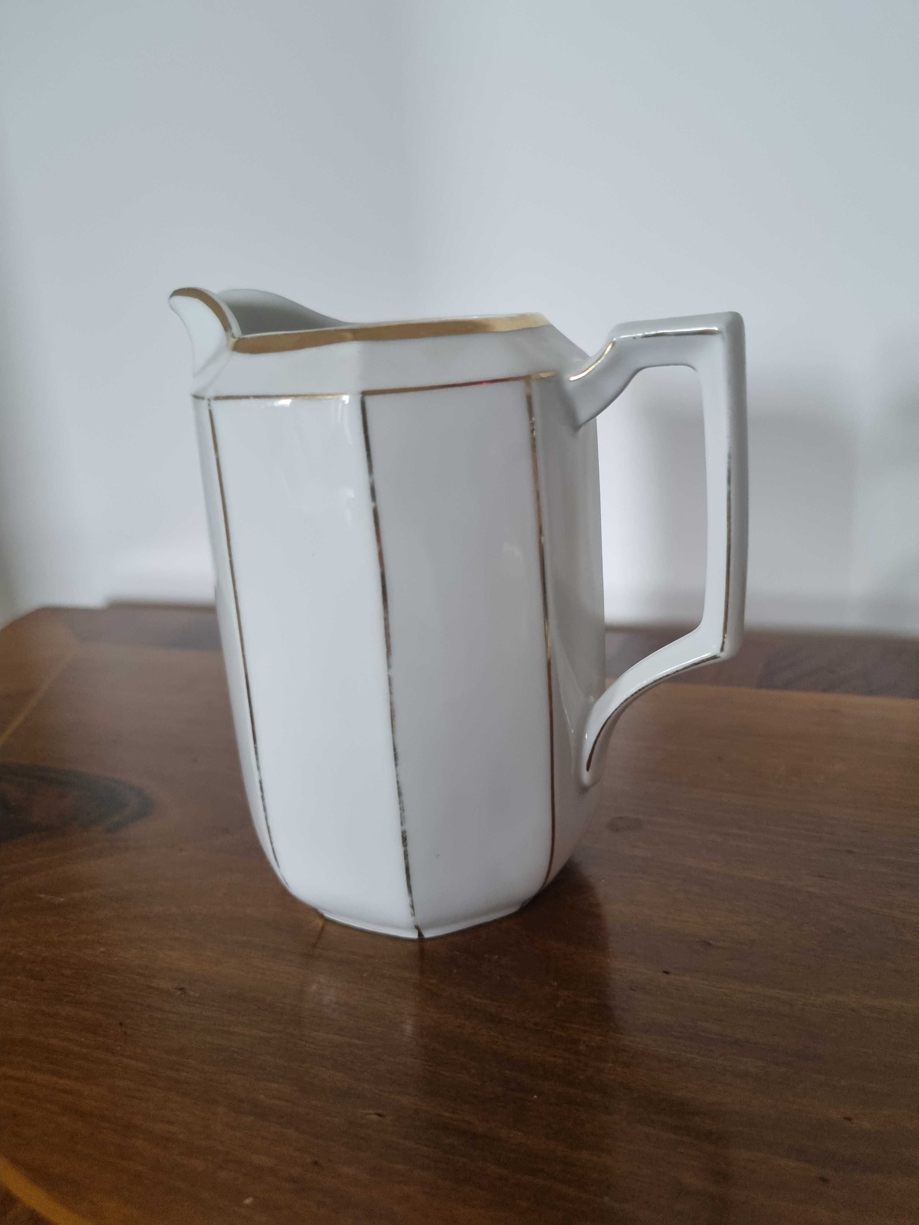 Stary Ciekawy Porcelanowy Mlecznik