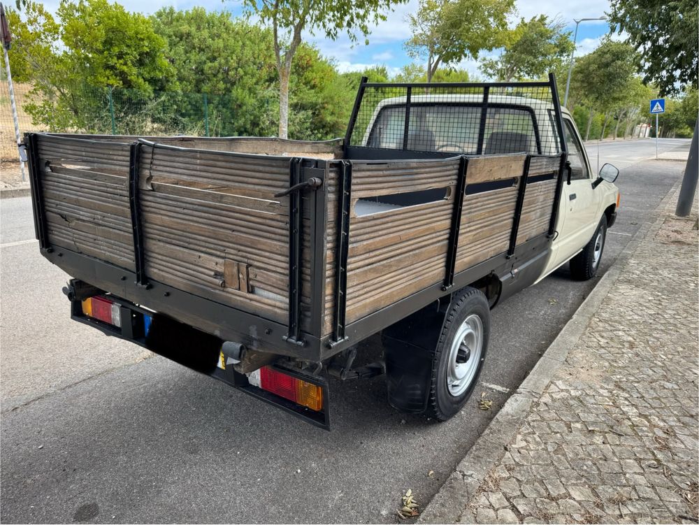 Toyota Hilux 2.4 120.000 kms reais