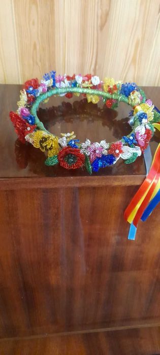 Плету на замовлення квіти і інші вироби з чешського бісеру