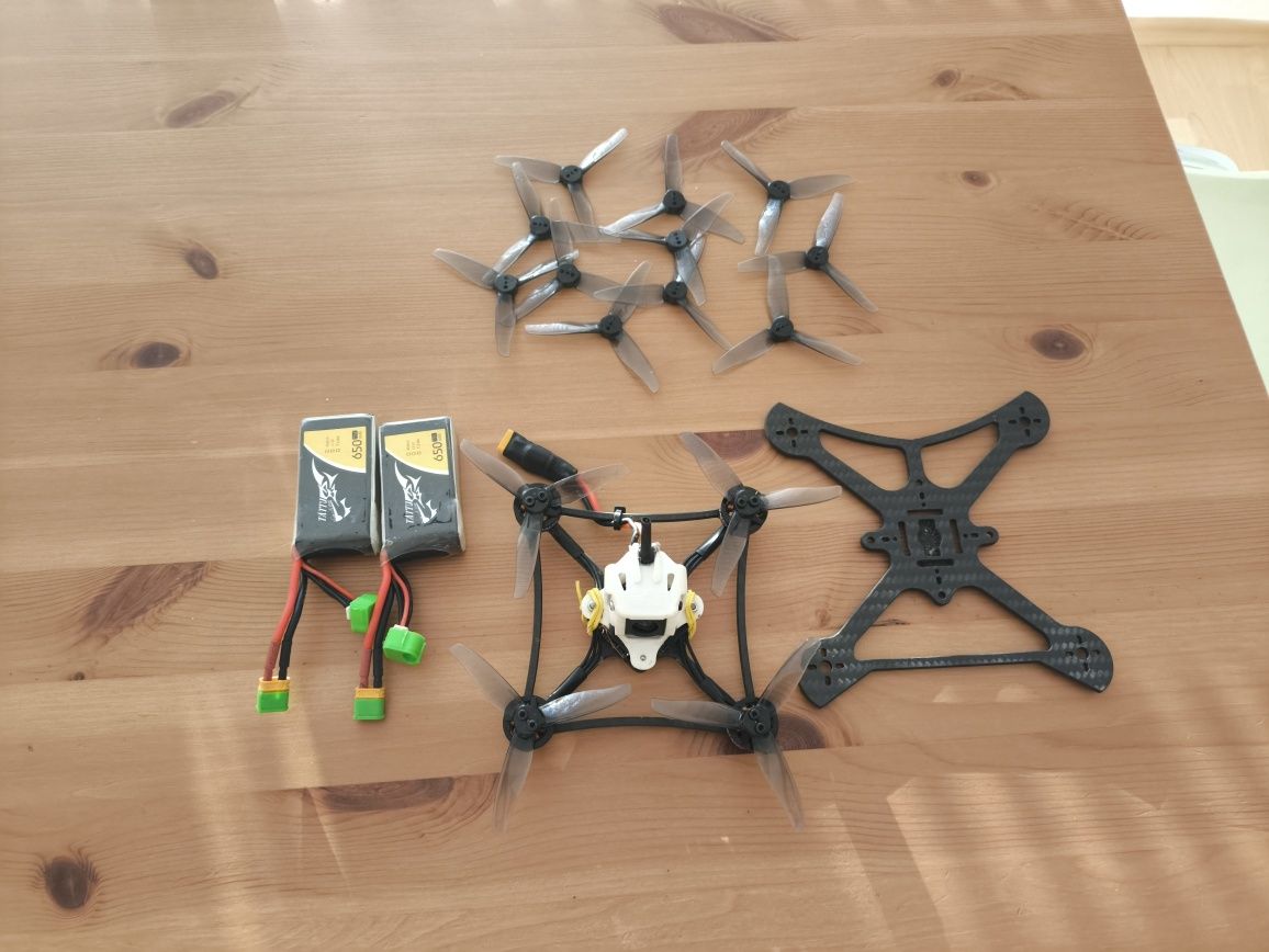 Dron fpv toothpick 3" DJI o4 lite 3s 1404 freestyle 3 cale elrs