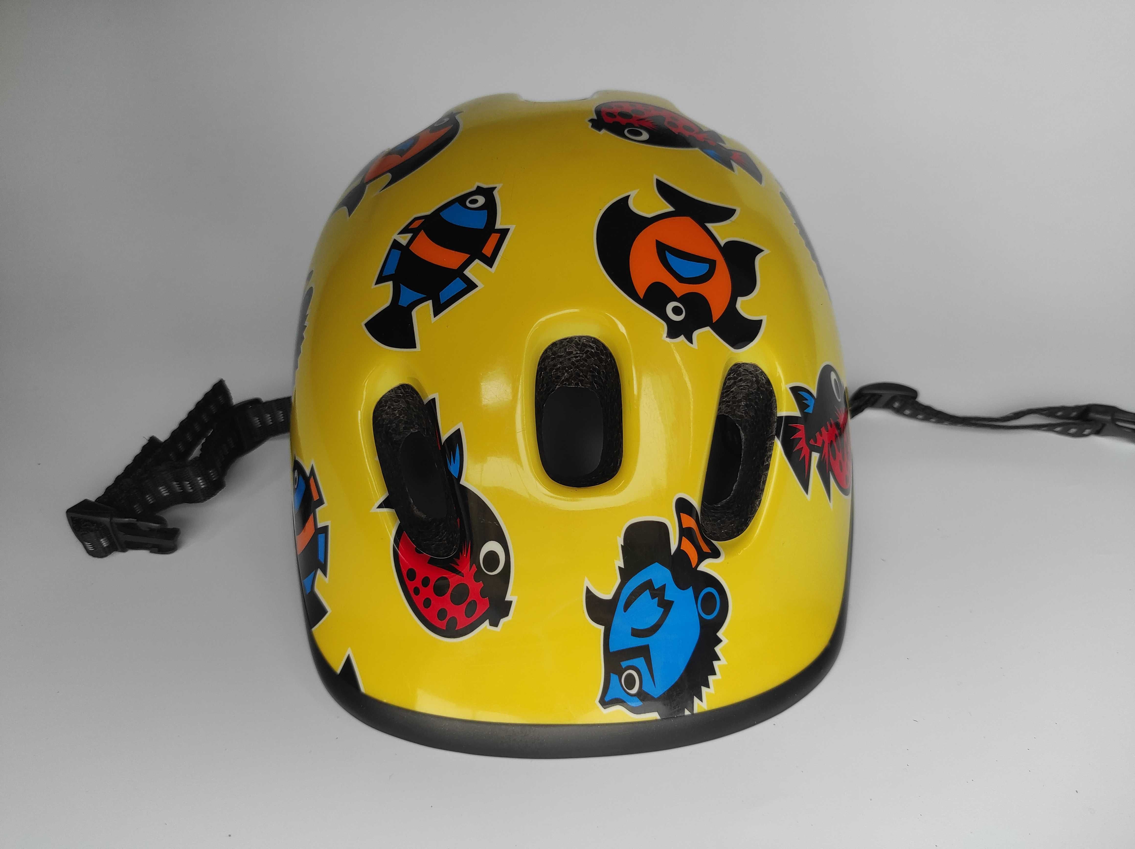 Детский защитный шлем, размер 52-56см, велосипедный, Германия.