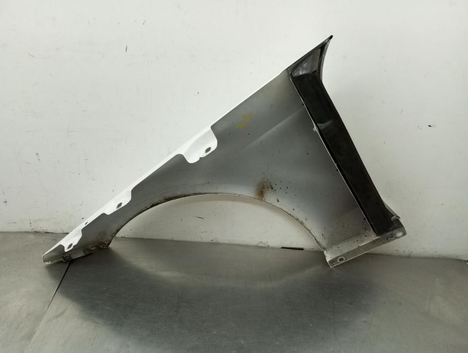 Guarda-lamas direito MERCEDES-BENZ Classe E (W212)