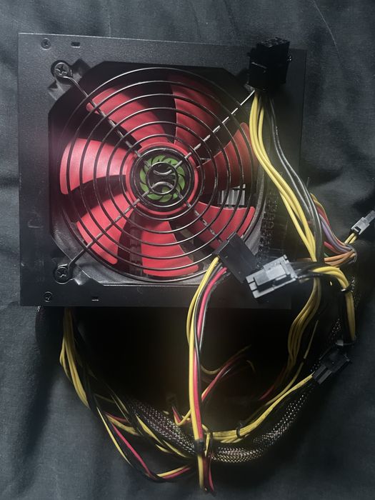 Продам Блок Живлення GameMAX500w