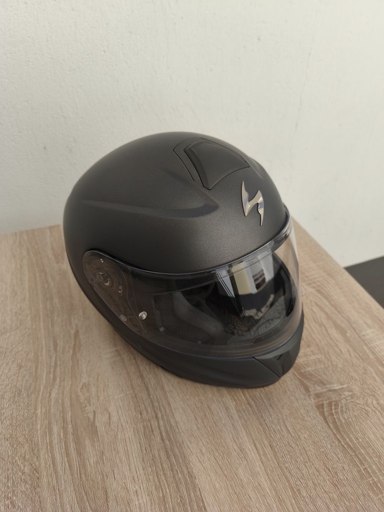 Capacete modular Scorpion EXO