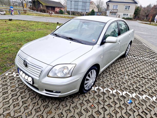 Toyota Avensis * Klima * 2.0 Benzyna *