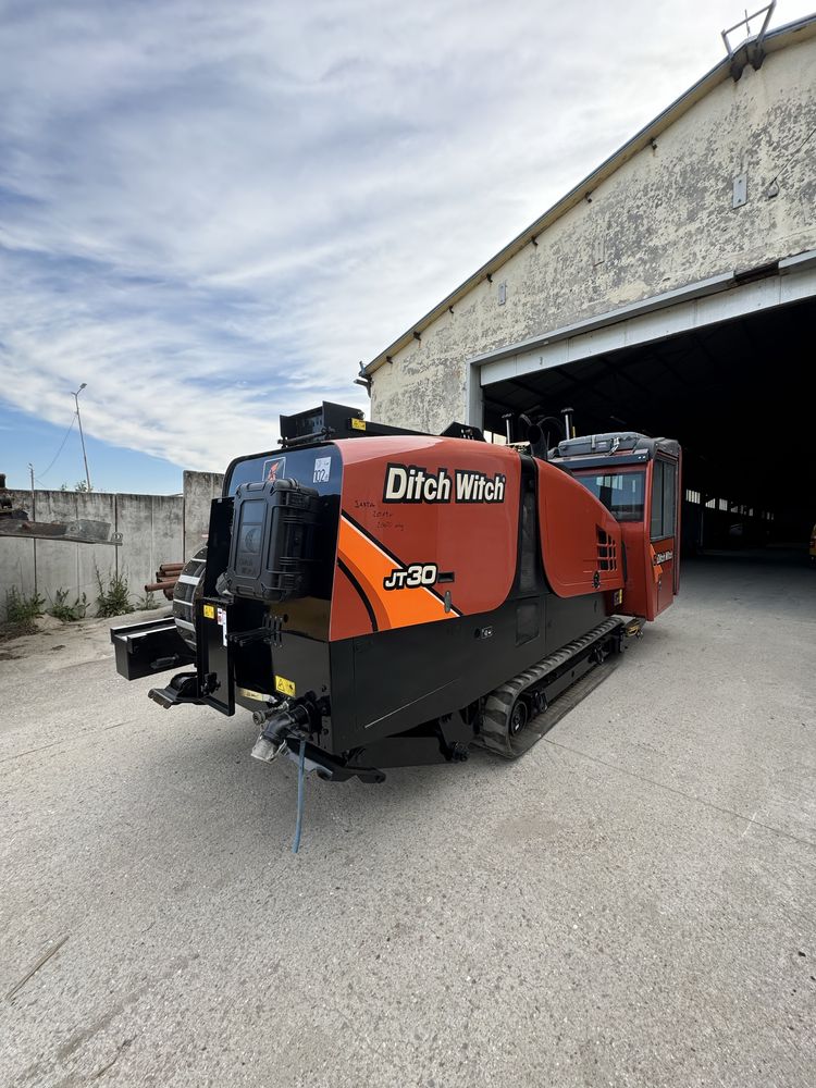 Ditch Witch JT30   2200 mth