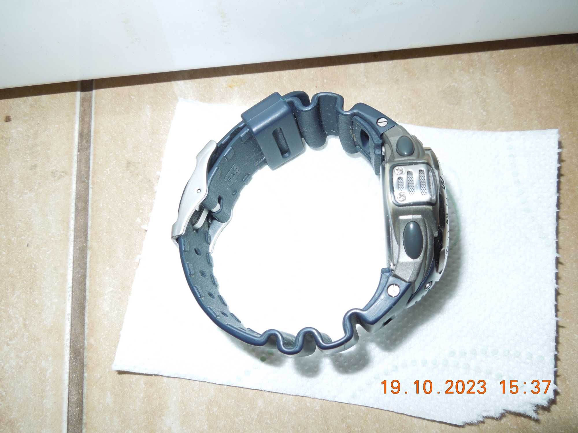 zegarek casio pathfinder