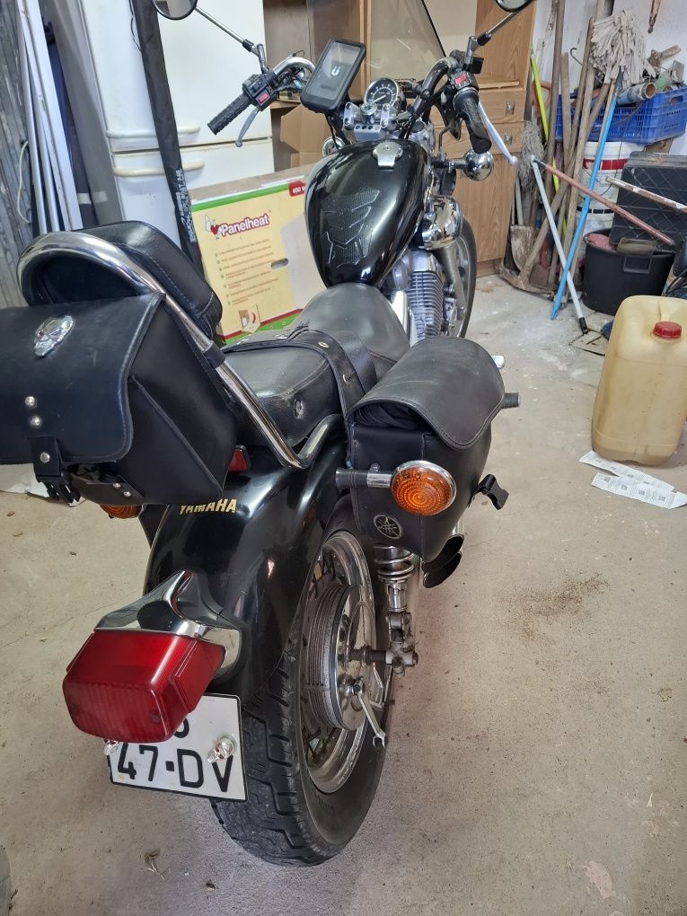 Vendo mota em bom estado