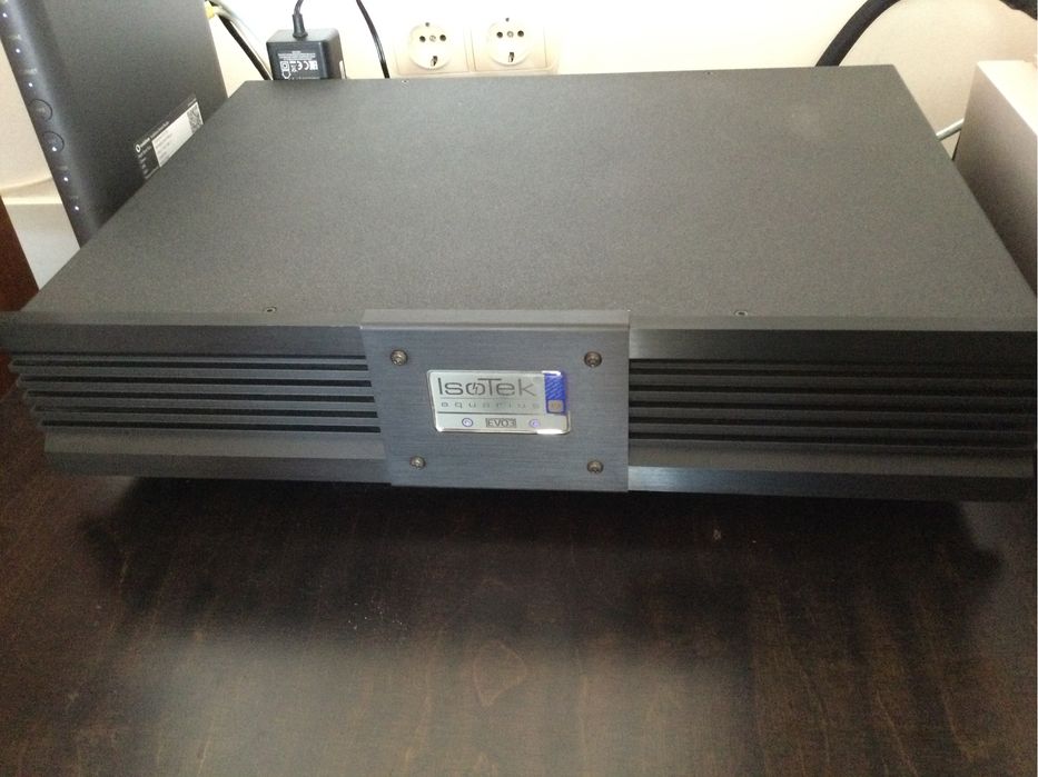 Vendo condicionador de corrente Isotek Aquarius Evo 3