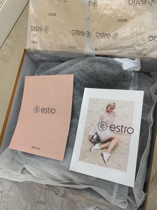 Казаки, ковбойки, черевики ESTRO