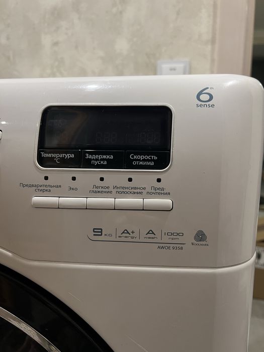 Пральна машина Whirlpool AWOE 9358 — 9 кг