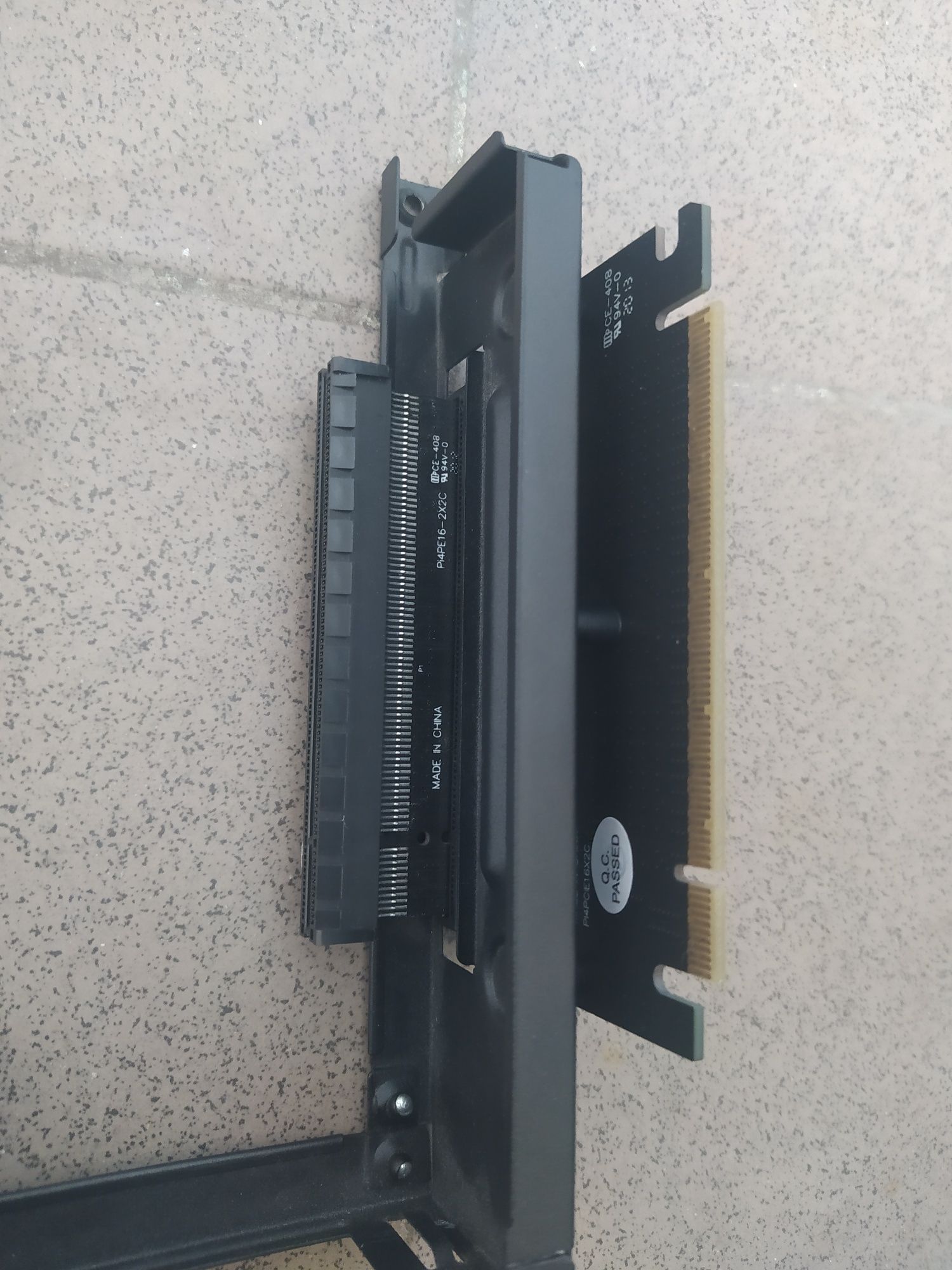 Корпус Fractal design NoDe 202